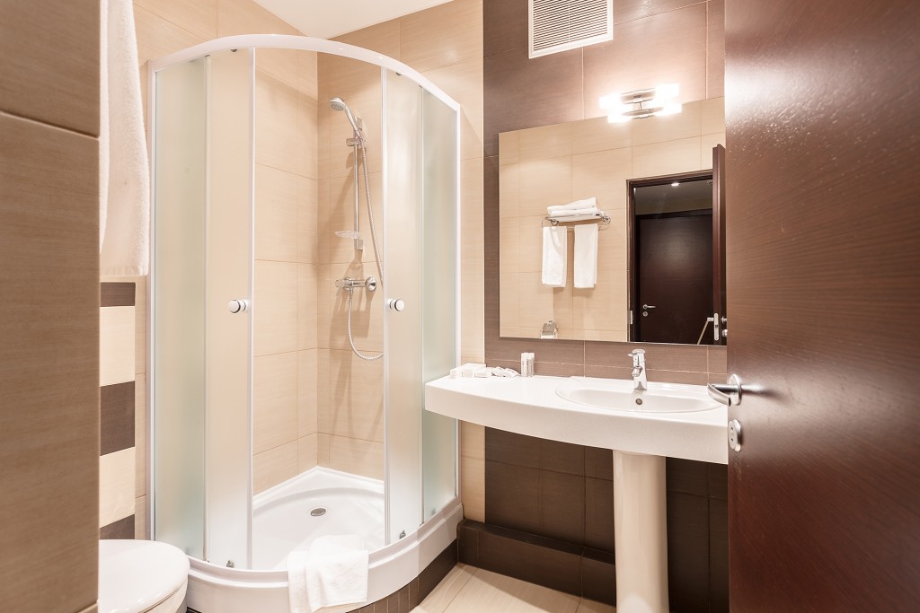 Ванная комната в отеле Арт, Казань. Отель Арт
