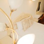 Студио, Гостиница Молодежная