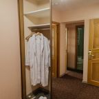 Люкс (Трехкомнатный), Гостиница Молодежная