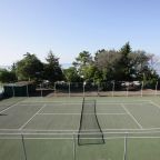 Теннисный корт, Курортный отель Эдем