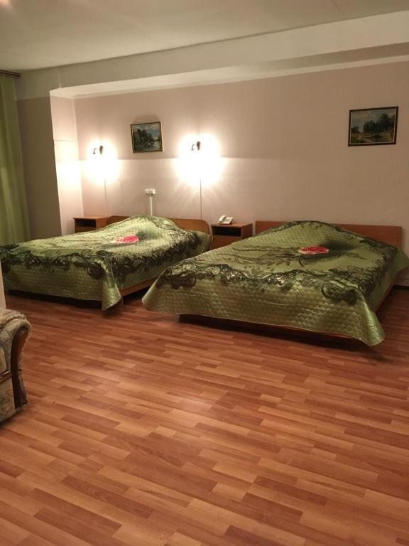 Двухместный (Улучшенный двухместный номер с 1 кроватью) отеля Лианозовский, Москва