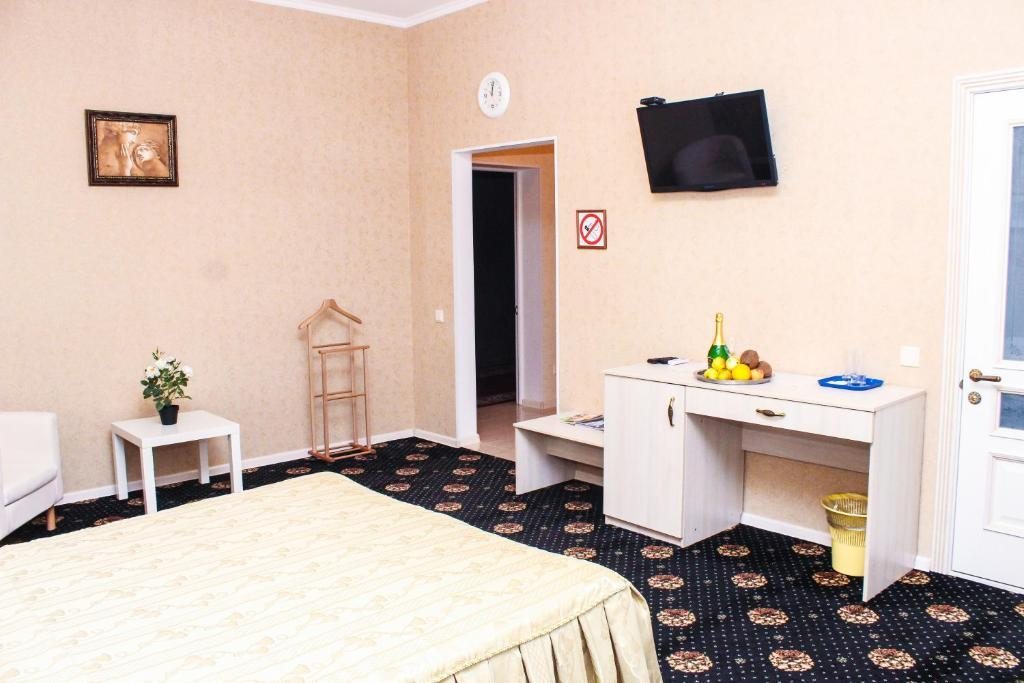 Двухместный (Стандартный двухместный номер с 1 кроватью) отеля GALAR HALL, Славянск-на-Кубани