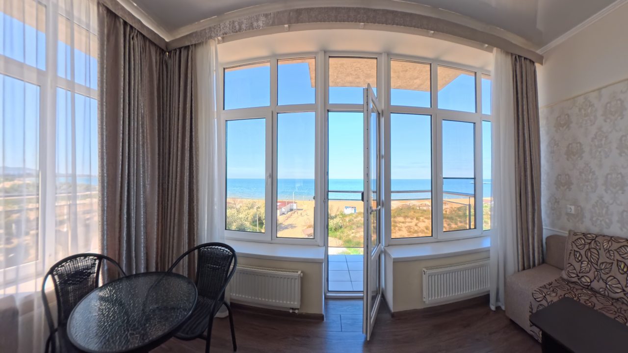 Люкс (Премиум, С видом на море), Отель Луна