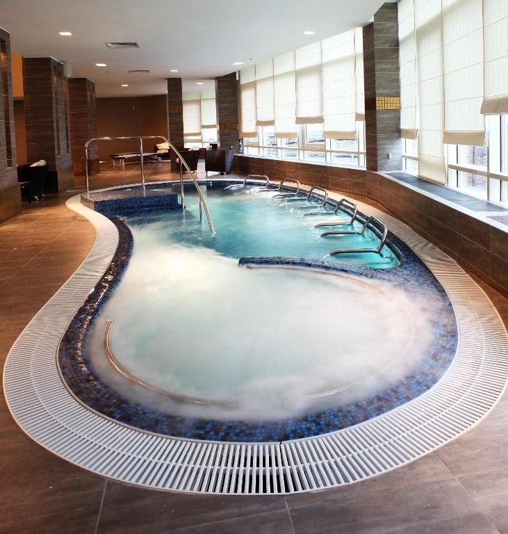 Двухместный (Люкс с доступом в акватермальный комплекс - Ул. Право-Булачная, 49), Спа-отель Luciano Residence Spa