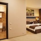 Можно бизнес партнерам или друзьям