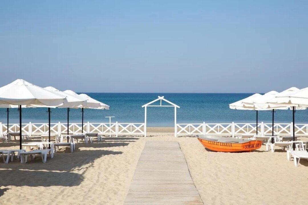 Частная пляжная зона, Отель Alean Family Resort & SPA Riviera 4*