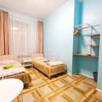 Двухместный (УЮТ), Комнаты посуточно Любавушка