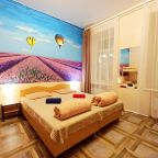 Четырехместный (СЕМЕЙНАЯ), Комнаты посуточно Любавушка