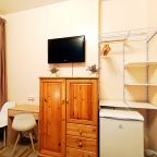 Четырехместный (СЕМЕЙНАЯ), Комнаты посуточно Любавушка