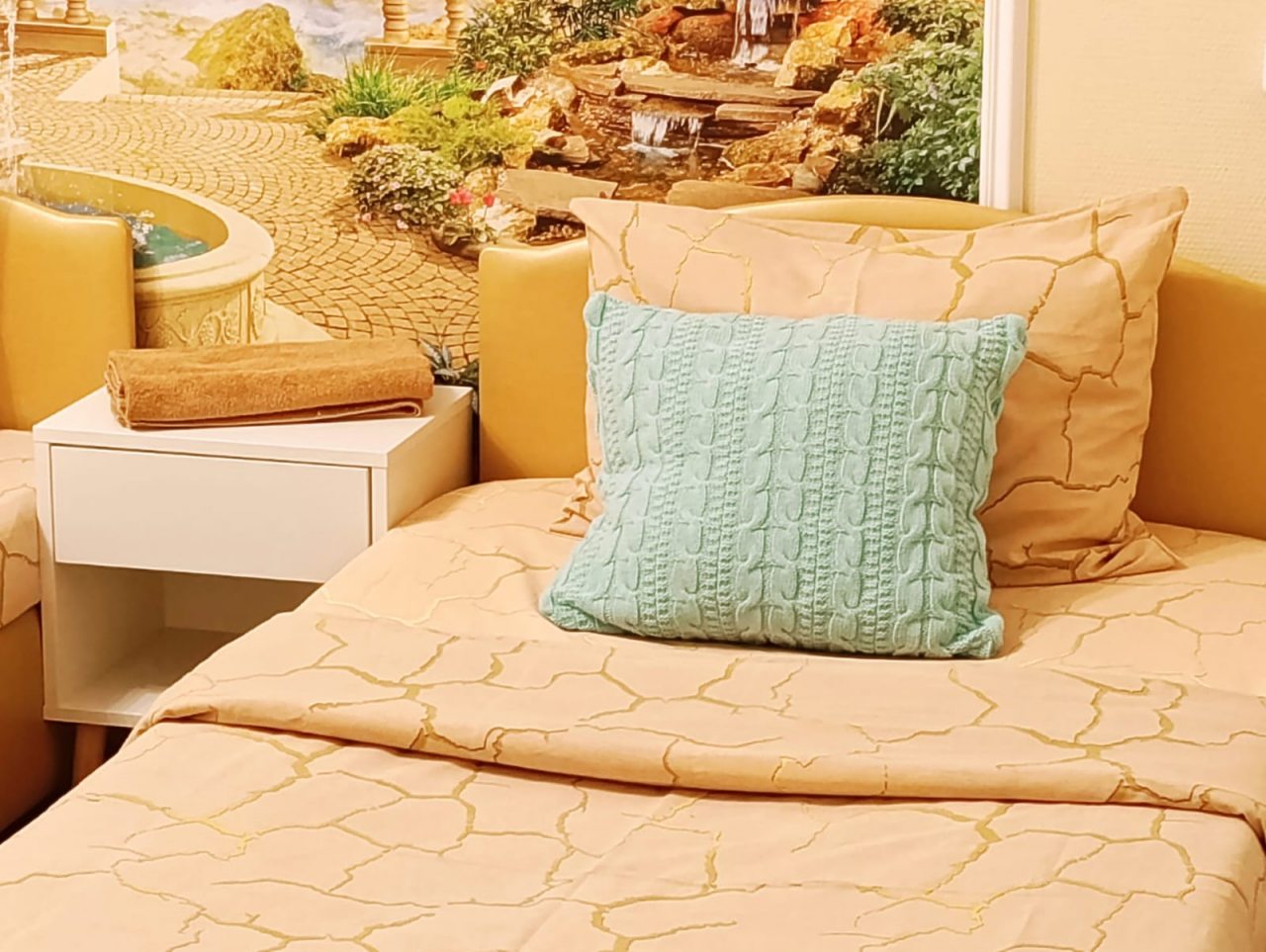 Трехместный (Престиж), Комнаты посуточно Любавушка