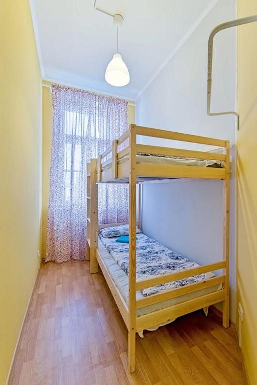 Двухместный (Бюджетный двухместный номер с 2 отдельными кроватями) гостевого дома Порт на Сенной, Санкт-Петербург