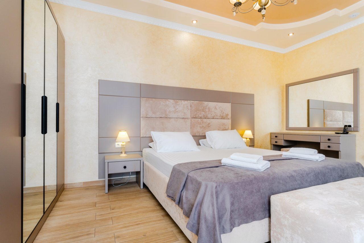 Полулюкс (С террасой и видом на море), Гостиница VK-Hotel-Royal