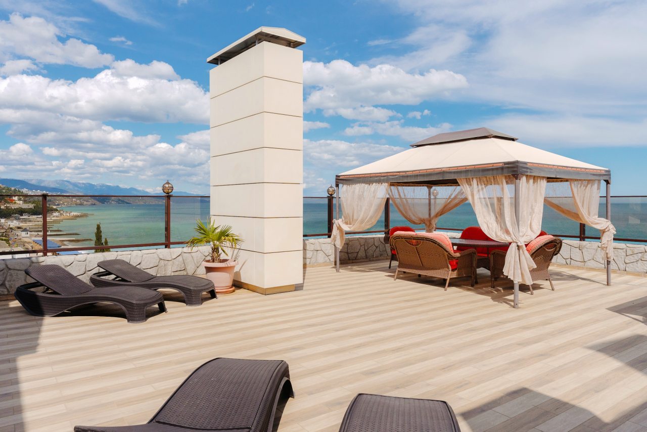 Полулюкс (С террасой и видом на море), Гостиница VK-Hotel-Royal