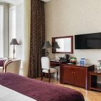 De Luxe (С эркером), Отель Akyan