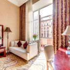 Полулюкс (Делюкс с балконом  3 этаж), Отель Akyan