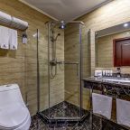 De Luxe (С эркером), Отель Akyan