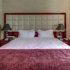 De Luxe (С эркером), Отель Akyan