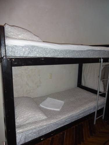 Номер (Кровать в общем номере для мужчин с 6 кроватями) гостиницы Bolshaya Morskaya Inn, Санкт-Петербург