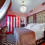 Двухместный (Улучшенный с 1 кроватью и видом во внутренний двор), Отель Dom Boutique Hotel