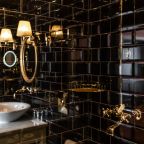 Сьюит (Люкс с видом на улицу или во внутренний двор), Отель Dom Boutique Hotel