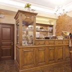 Кафе «Чайная на Миллионной», Отель Екатерина