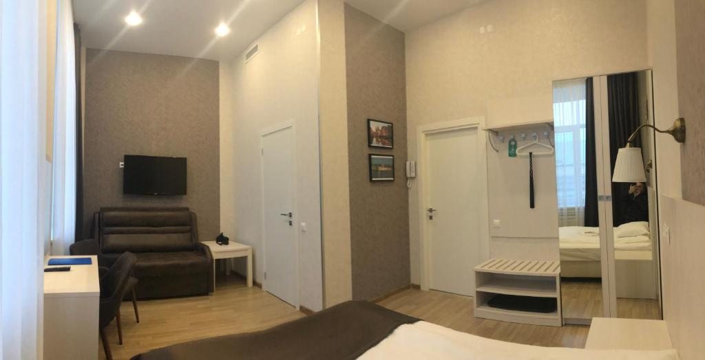 Двухместный (Большой двухместный номер с 1 кроватью или 2 отдельными кроватями) мини-отеля На Садовой 26, Санкт-Петербург