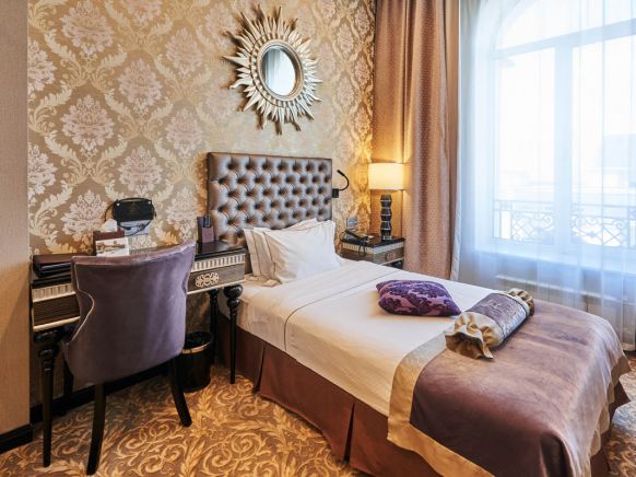 Фотография номера гостиницы Маджестик бутик отель Делюкс