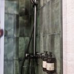 Двухместный (Улучшенный с 1 кроватью и диваном), Отель Лампа