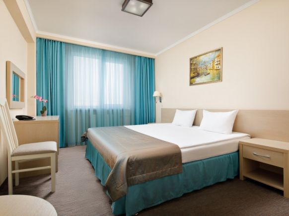 Фотография номера гостиницы Континент