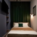 Двуспальная кровать