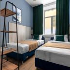 Апартаменты (Двухкомнатные на Дворцовой площади), Апартаменты РиверСайд Дворцовая площадь