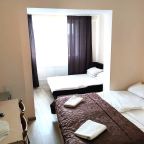 Четырехместный (Комната для 4ех гостей), Гостевой дом Петроградская на Каменноостровском 39