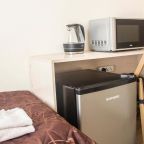 Холодильник, микроволновка и чайник в каждом номере Комфорт