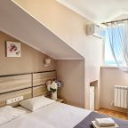 Двухместный (Стандартный мансардный), Гостевой дом Ной +