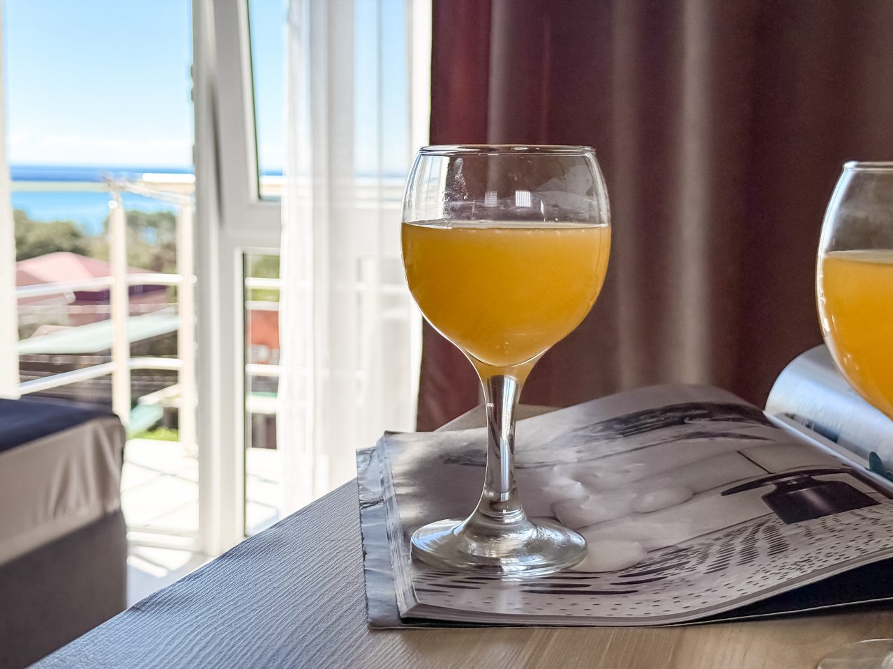 Трёхместный и более (С Балконом), Гостевой дом Ной +