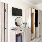 Трёхместный и более (С Балконом), Гостевой дом Ной +