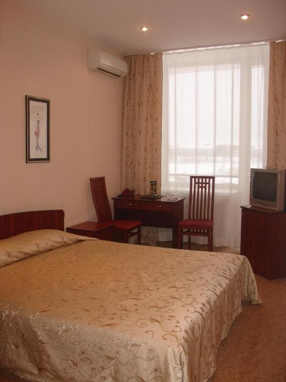 Двухместный (Стандартный двухместный номер с 1 кроватью) гостиницы Меридиан, Архангельск