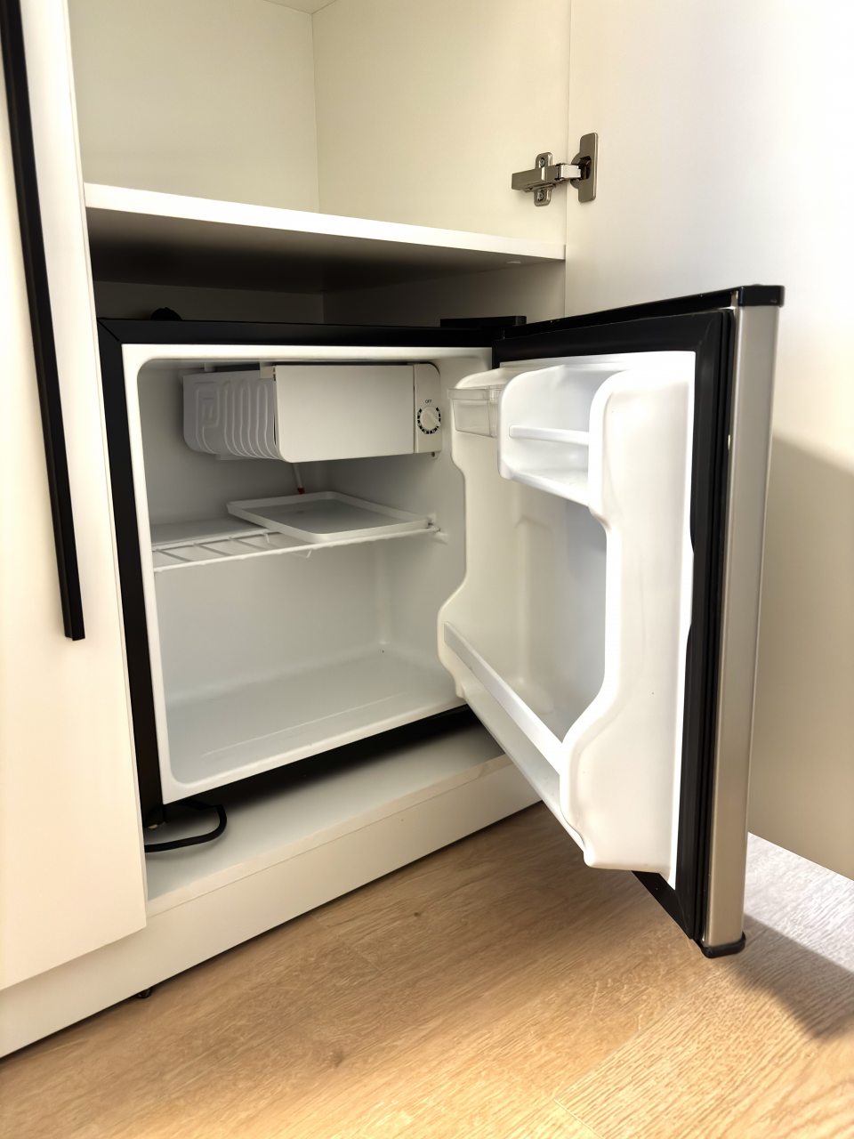 Двухместный (Cтандарт с двумя раздельными кроватями), Гостиница Меридиан