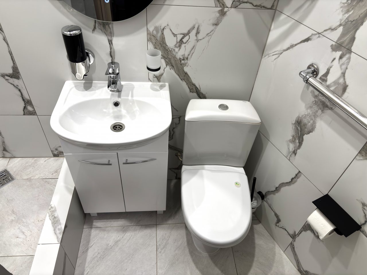 Двухместный (Стандарт с двухспальной кроватью), Гостиница Меридиан