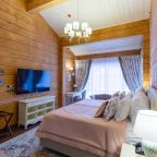 Дом (Парящий 3), Загородный отель Времена года