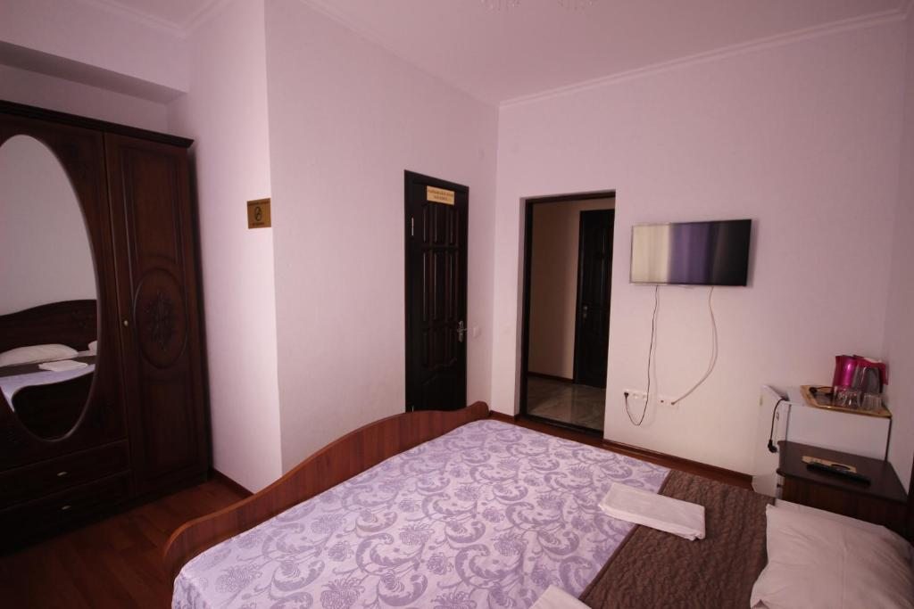 Двухместный (Бюджетный двухместный номер с 1 кроватью) отеля Сан-Сиро, Гудаута