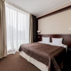 Двухместный (Стандарт  с видом на Волгу, 1 этаж), Отель Cruise