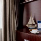 Двухместный (Стандарт  с видом на Волгу, 1 этаж), Отель Cruise