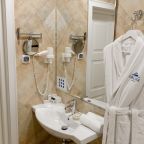 Люкс (С видом на Волгу, 1 этаж), Отель Cruise