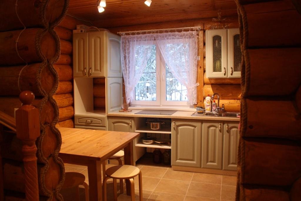 Номер (Дом с 5 спальнями), Отель Blue Roof Holiday Home