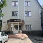 Автостоянка, Отель Спартак