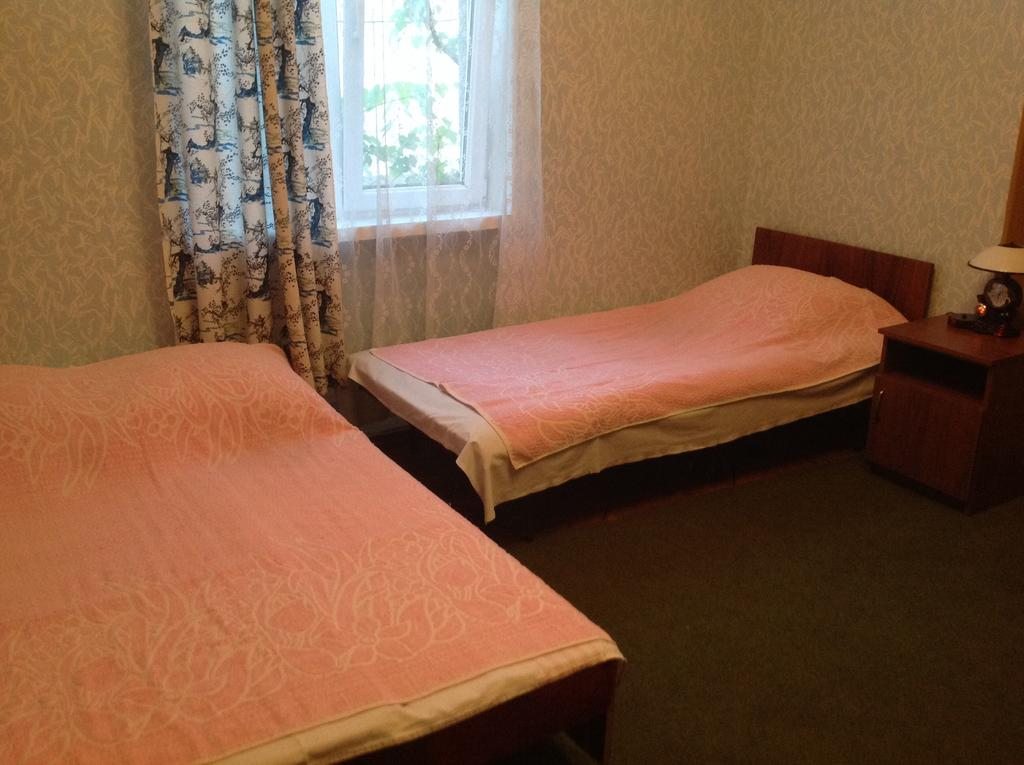 Двухместный (Двухместный номер с 1 кроватью или 2 отдельными кроватями) гостевого дома У Анаиды, Сухум