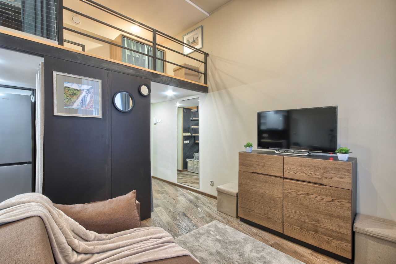 Апартаменты (Двухуровневые у Дворцовой площади), Гостевой дом A1 Rooms