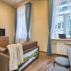 Апартаменты (Двухуровневые у Дворцовой площади), Гостевой дом A1 Rooms