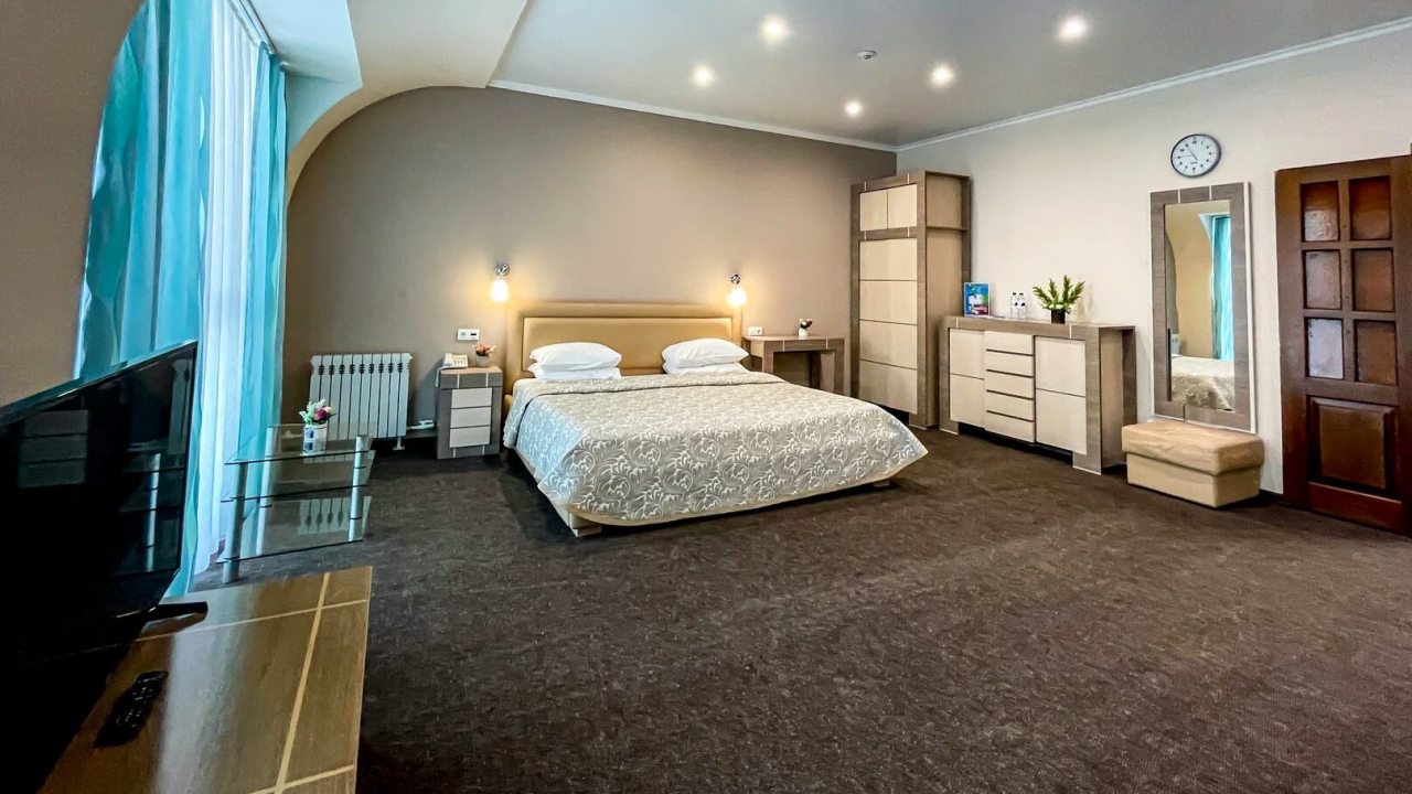 Двухместный (Джуниор Сюит), Курортный отель Беловодье